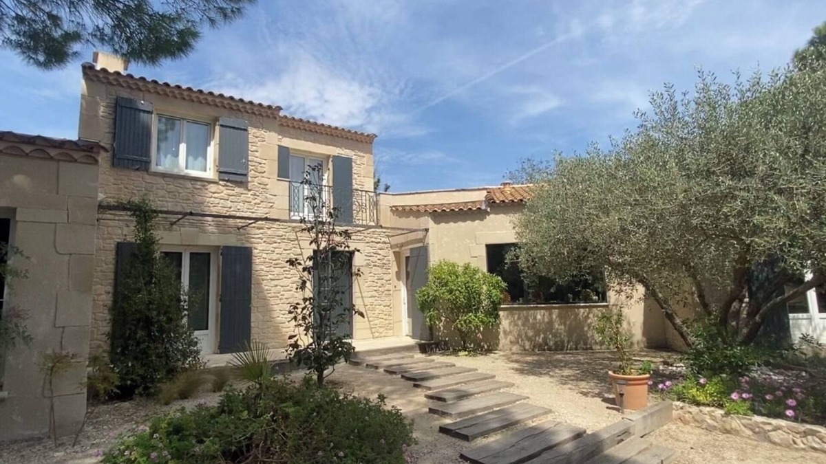 Fontvieille Villa | Charmante Villa Avec Extérieurs et Piscine