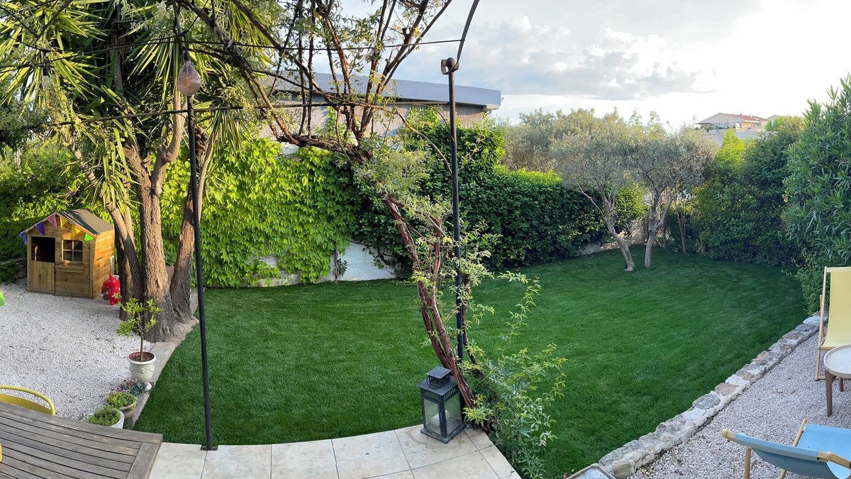 Les Caillols Villa | Charmante Villa Avec Jardin Dans Marseille, 4ch., Idéal Pour les Familles!