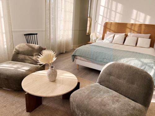 Etretat Apartment | Charme, lumiere, jardin et sauna!