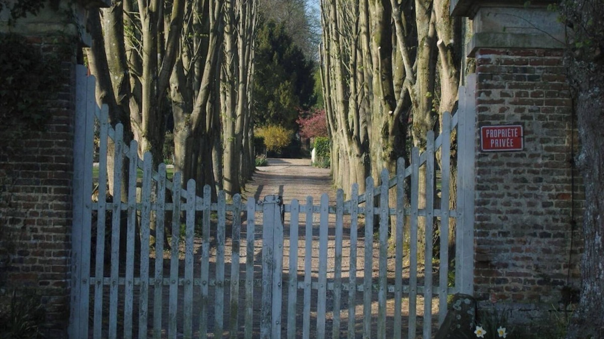 Les Authieux-sur-Calonne House | Charming gîte. Le Manoir de la Porte, between land & sea. 4 hectares, Tennis court.