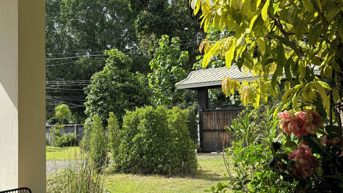 Chang Phueak Villa | Charming 2-bedroom villa with WiFi and AC in Amphoe Mueang Chiang Mai