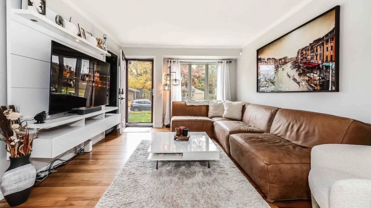 Milford House | Charming 4 Bedroom Close to Downtown