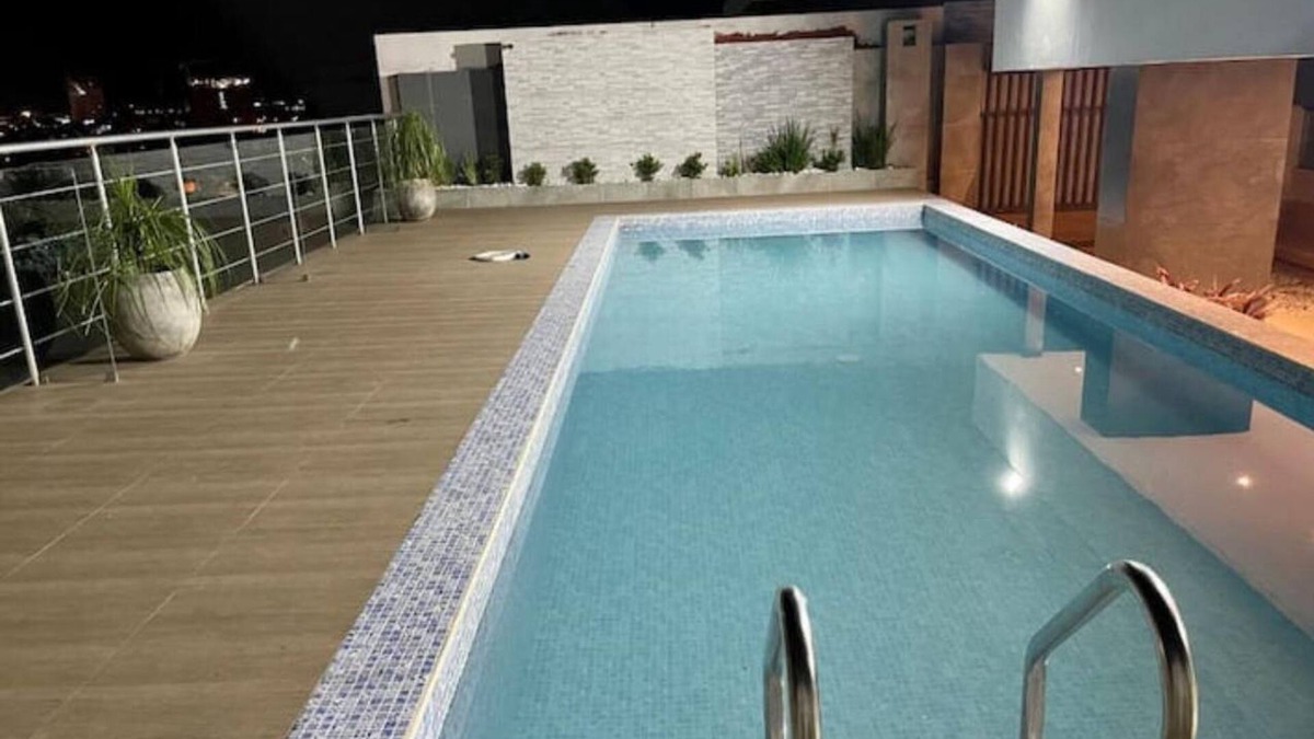 Santa Cruz Apartment | Charming 2-bedroom apartment in brilliant Santa Cruz with WiFi