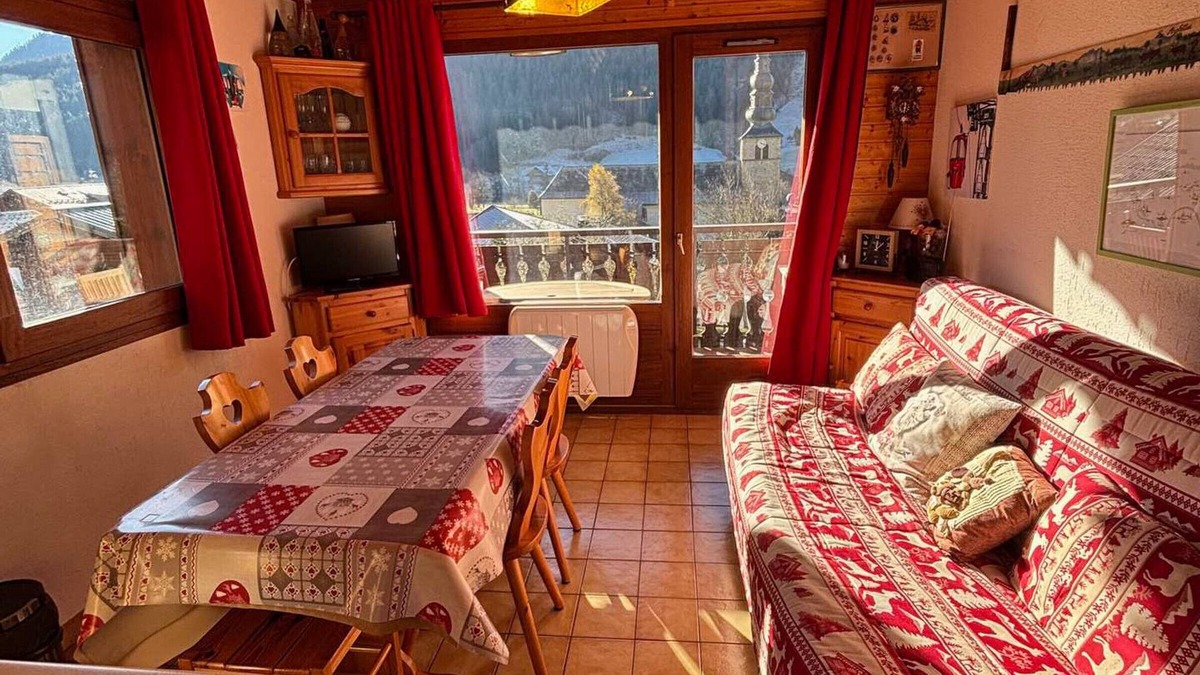 La Chapelle-d'Abondance Apartment | Charming 1-bedroom apartment with south-facing balcony in La Chapelle-d'Abondance