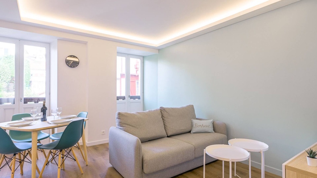Saint-Jean-de-Luz City Center Apartment | Charming 1-Bedroom Apartment Near Beach and Shops in St-Jean-de-Luz