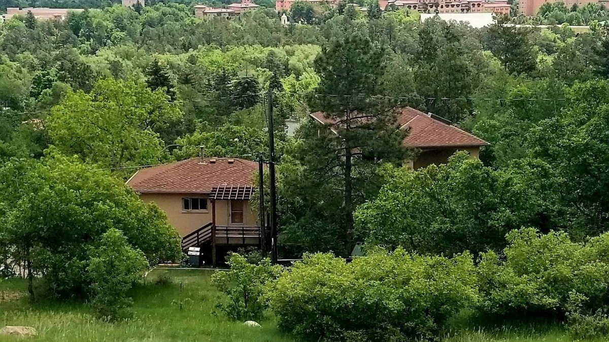 Cheyenne Canyon Apartment | Charming 1-bedroom apartment in delightful Colorado Springs, Cheyenne Canyon, SW