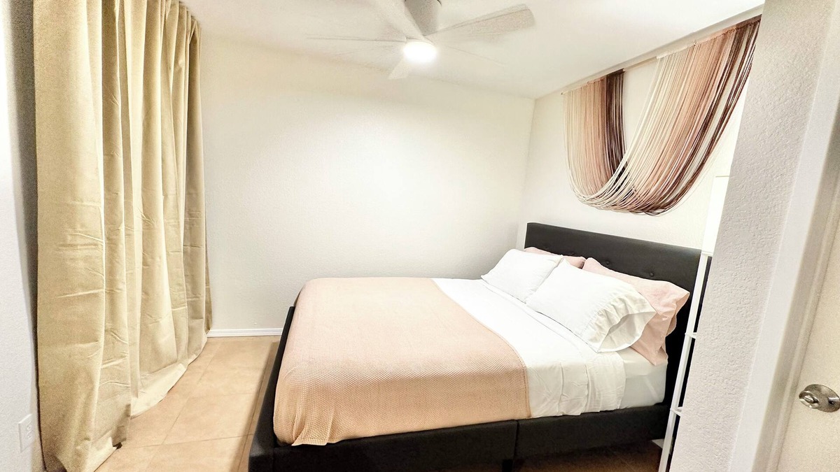 Spring Valley Apartment | Charming 1-bedroom, 20 mins to Airport, Beaches, Gaslamp