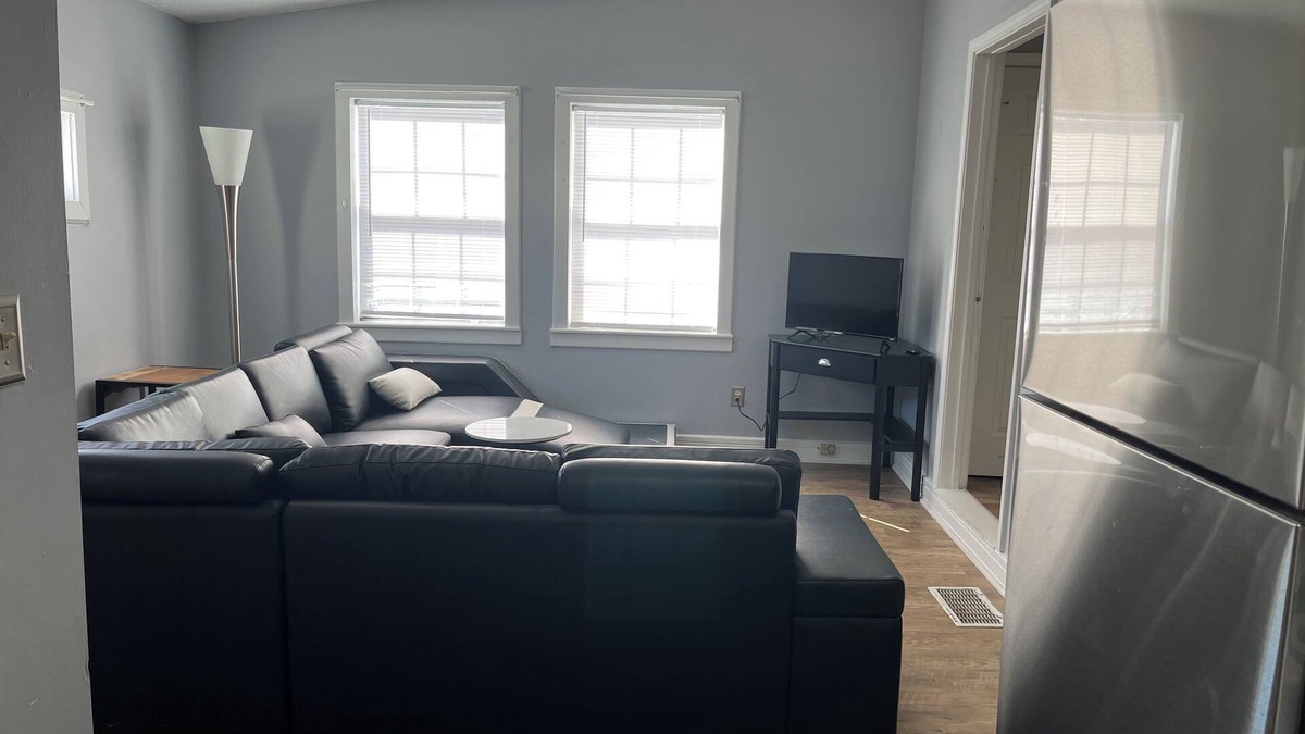 Paristown Pointe Apartment | Charming 1-bedroom apartment in superb Louisville with AC, WiFi