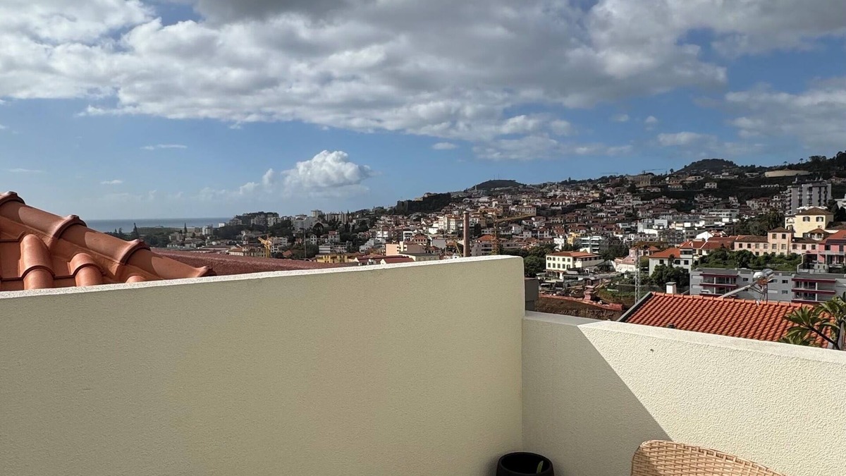 Santa Luzia Apartment | Charming 1-bedroom apartment in quaint Funchal 5 minutes walk to center