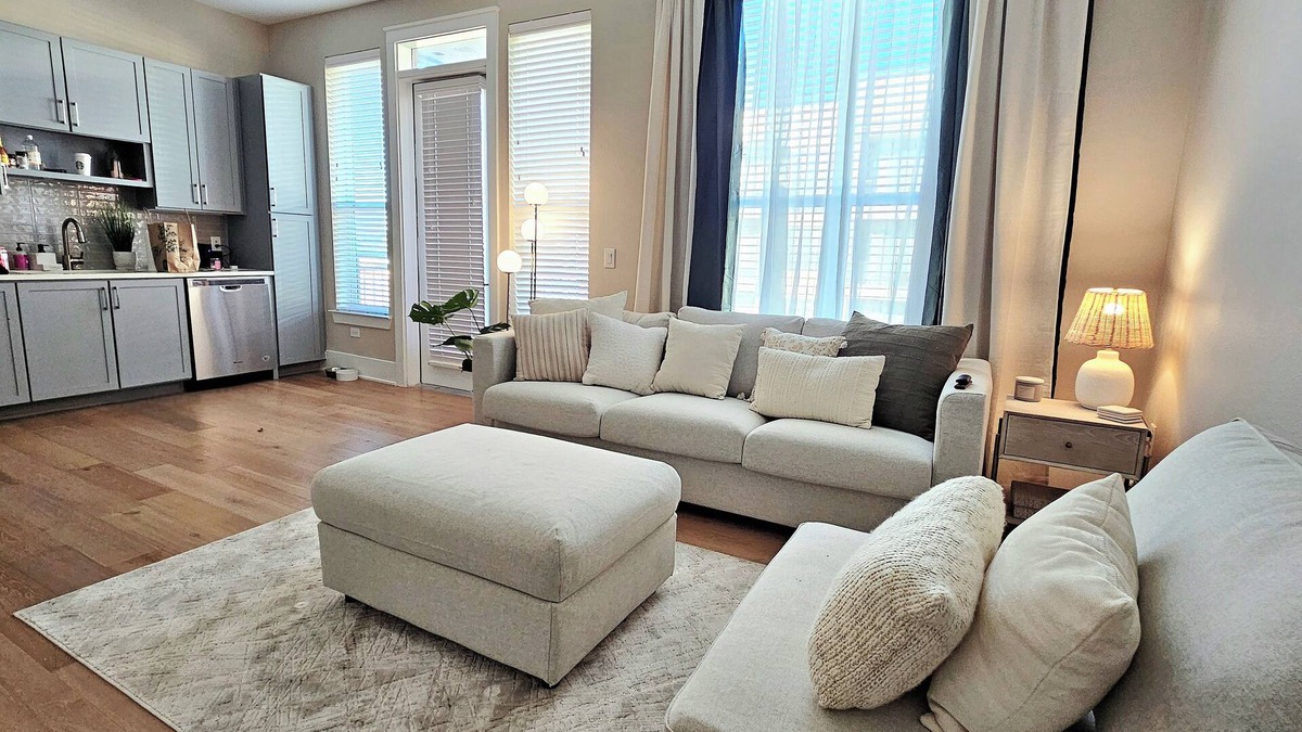 Garland Condo | Charming 1-bedroom apartment