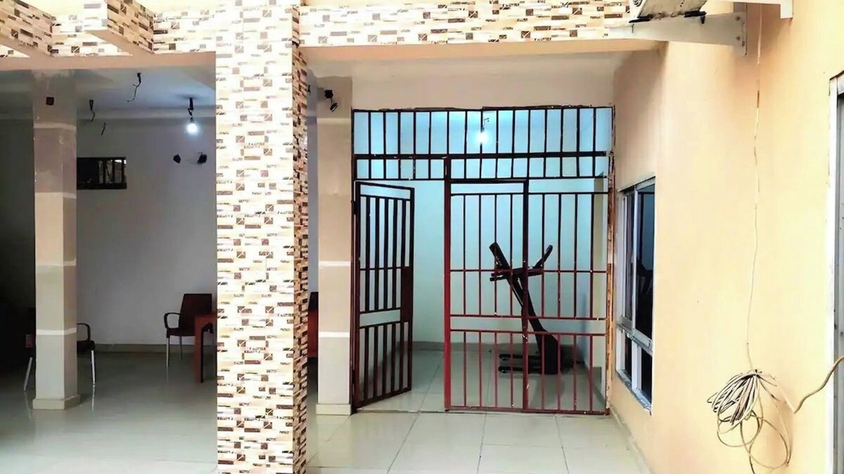 Limete Apartment | Charming 1-bedroom apartment in brilliant Kinshasa with WiFi, AC