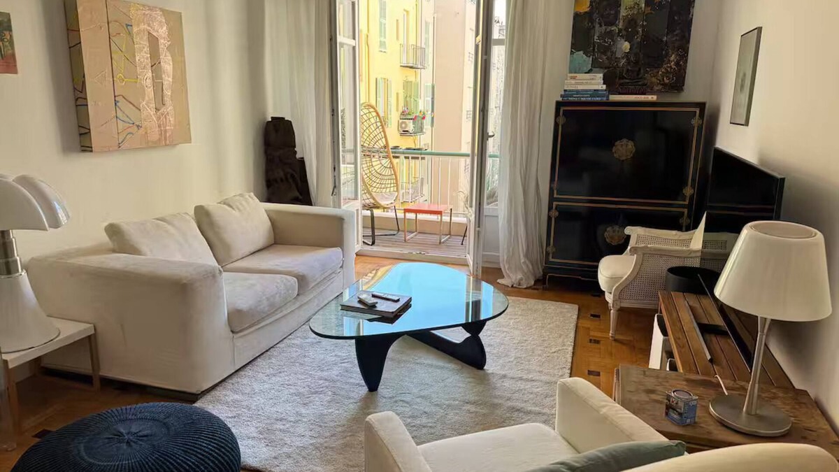 Lepante Quarter Apartment | Charming 1-bedroom apartment in tranquil Nice with WiFi, AC