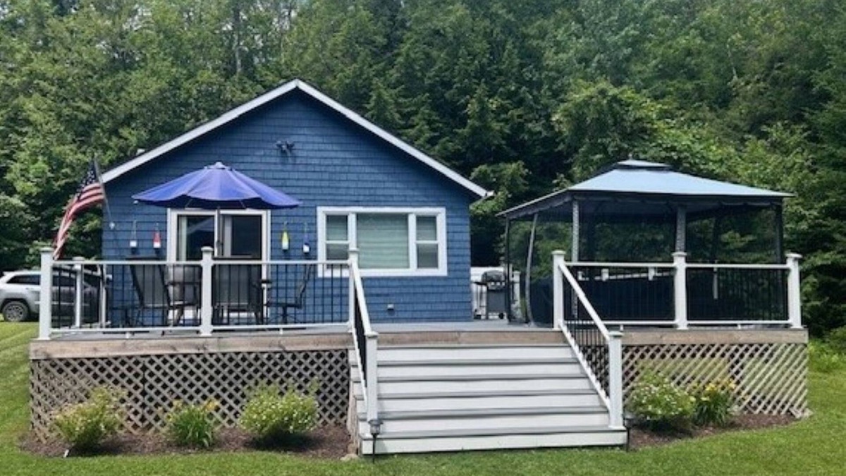 Savoy Cottage | Charming 1-bedroom cottage on the border of Plainfield, Savoy, on Windsor Pond!