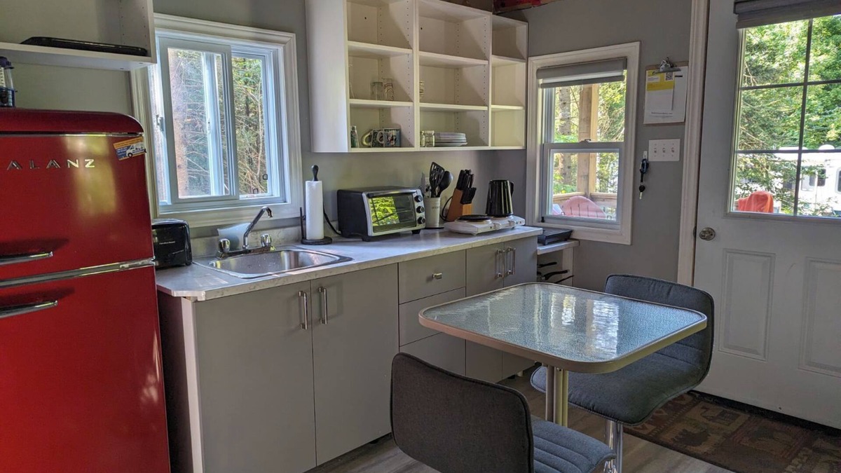 Unorganized Centre Parry Sound Cabin | Charming 1-bedroom cabin in South River