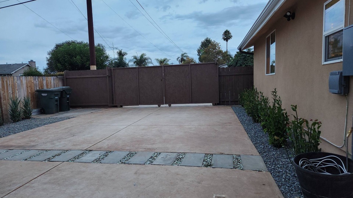Central Escondido Cottage | Charming 1-bedroom cottage in Escondido's Historic District with AC and more!