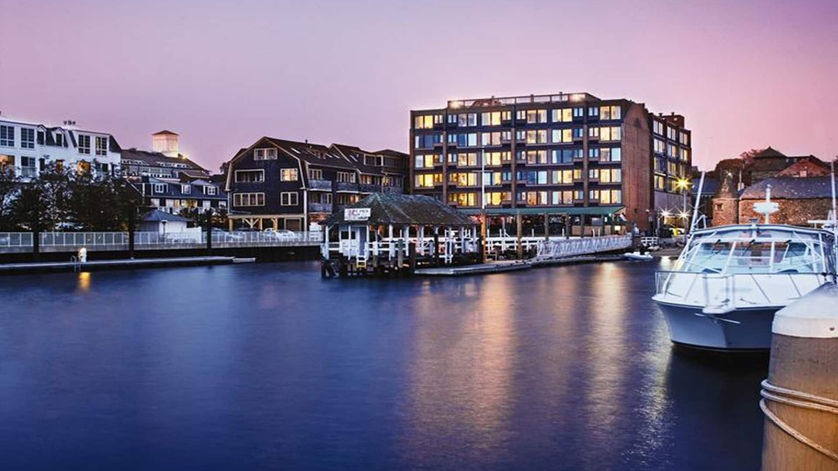 Yachting Village Condo | Charming 1 Bedroom Suite on the harbor in Newport, RI