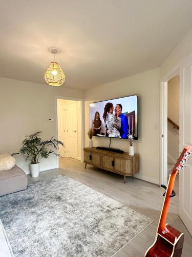 Preston House | Charming 1 Bedroom with Private Bath