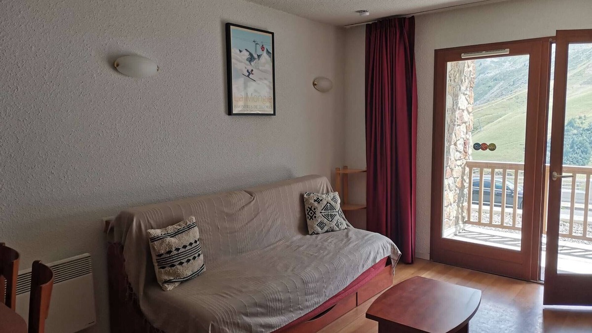 La Mongie Apartment | Charming 1-BR Apartment for 4 with Pool, Fitness Room and Covered Parking