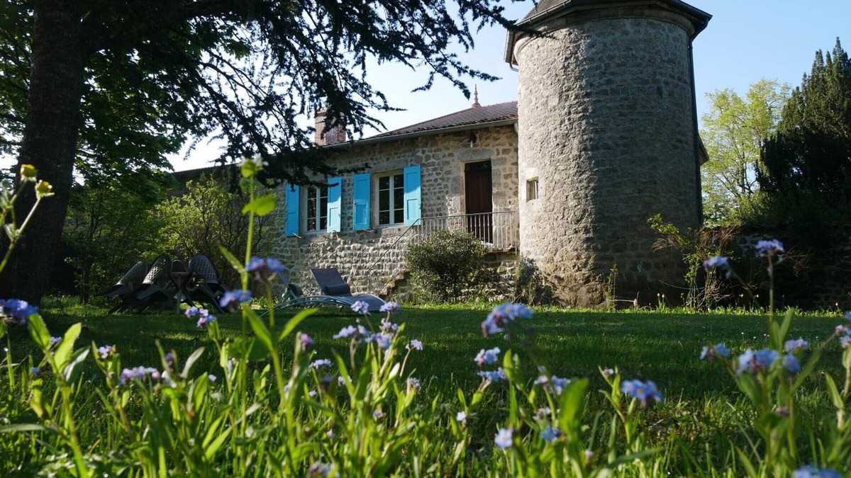 Marlhes Cottage | Charming 13th Century Cottage: Fireplace, WiFi, Garden, Near Shops & Hiking Trails