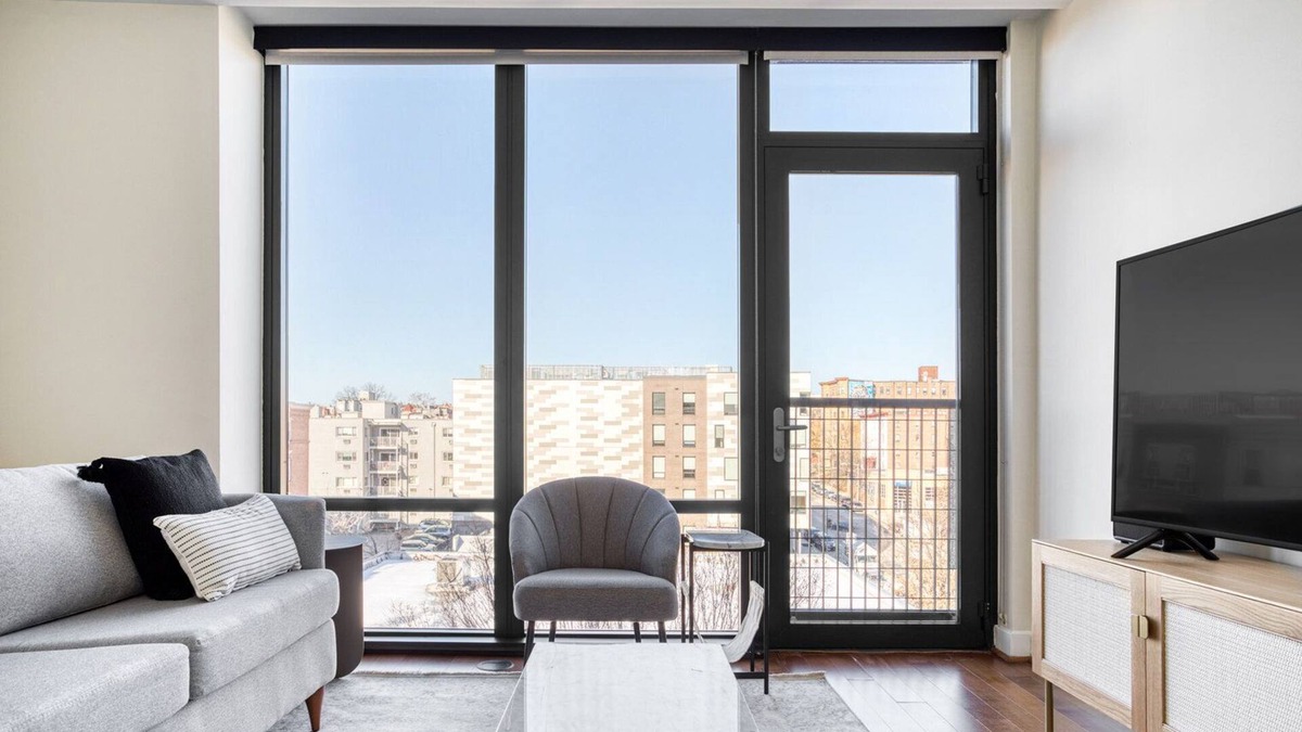 Columbia Heights Apartment | Charming 14th St 1BR w/ Gym, W/D & Lounge, walk to Metro, by Blueground
