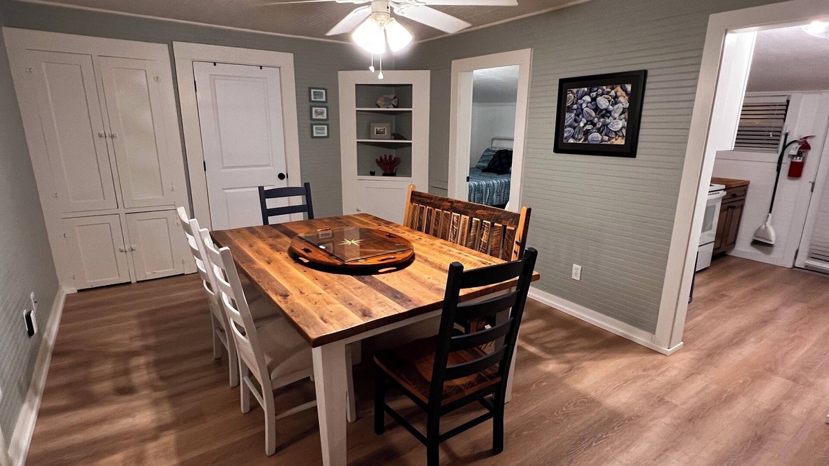 Bradenton Beach Cottage | Charming 1920s Cottage, Waterfront just 50 ft away, Beach just 1 minute stroll!