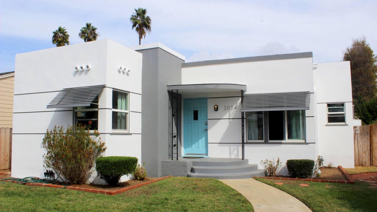 South Oceanside House | Charming 1940's Beach Bungalow on the edge of Oceanside and Carlsbad