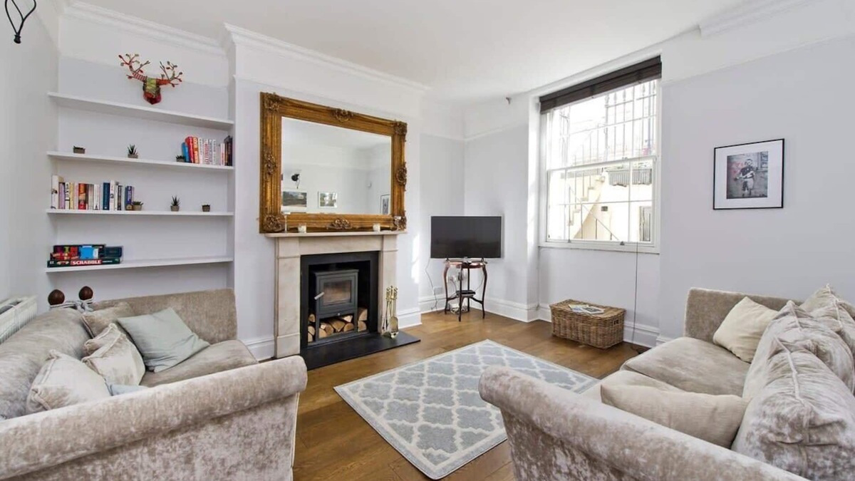 Warwick Apartment | Charming 2-Bed Apt, Pimlico