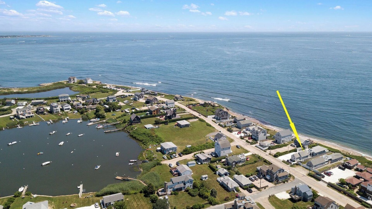 Matunuck Cottage | Charming 2-bedroom cottage in South Kingstown with WiFi, AC