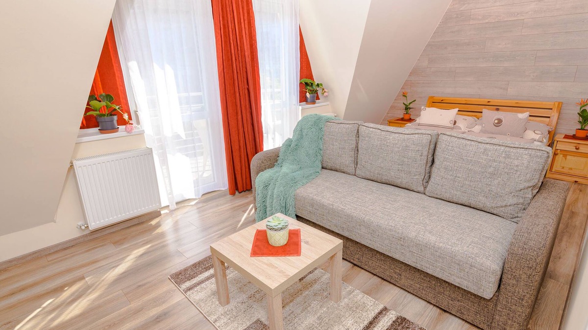 Hajduszoboszlo Apartment | Charming 2-bedroom apartment with WiFi, AC in amazing Hajdúszoboszló