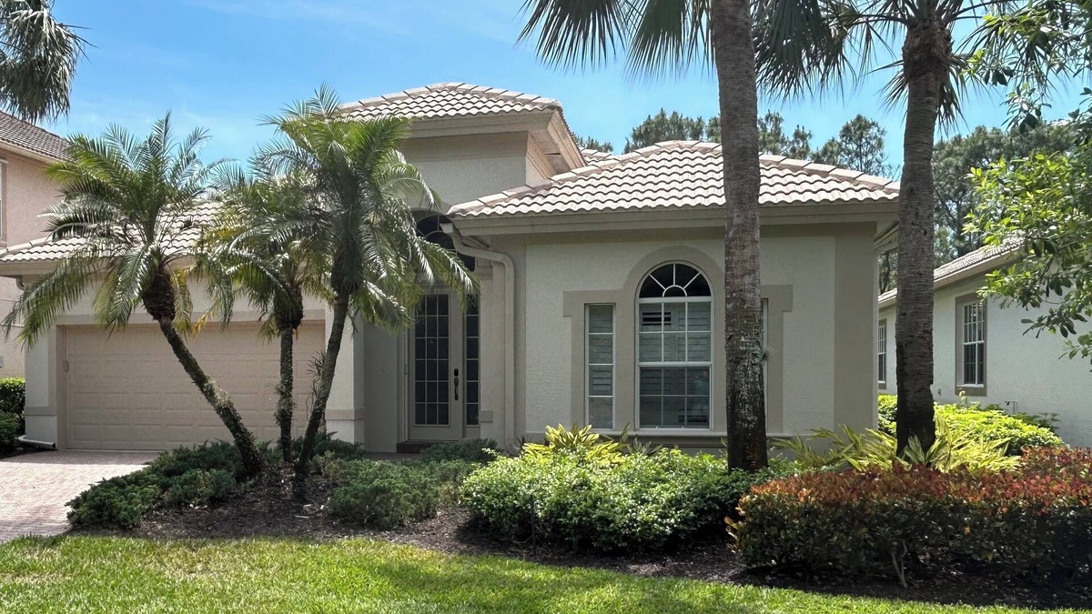 Bonita Springs House | Charming 2-bedroom house with WiFi, AC in fabulous Bonita Springs