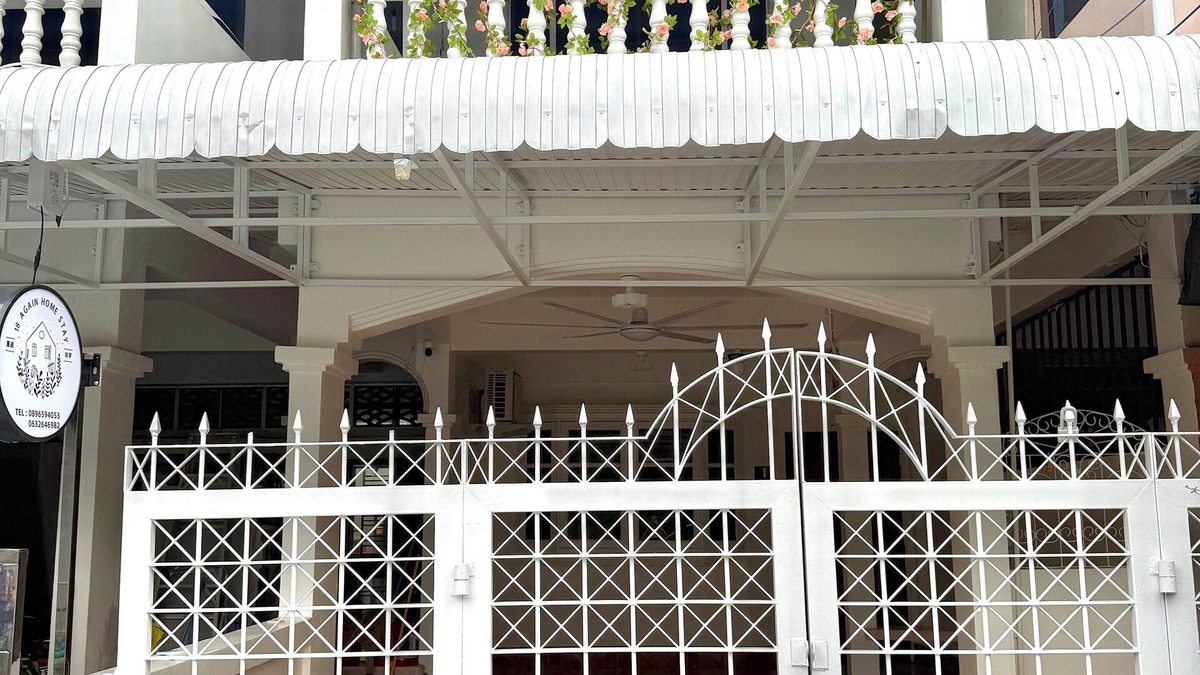 Betong House | Charming 2-bedroom house in enchanting Betong with AC