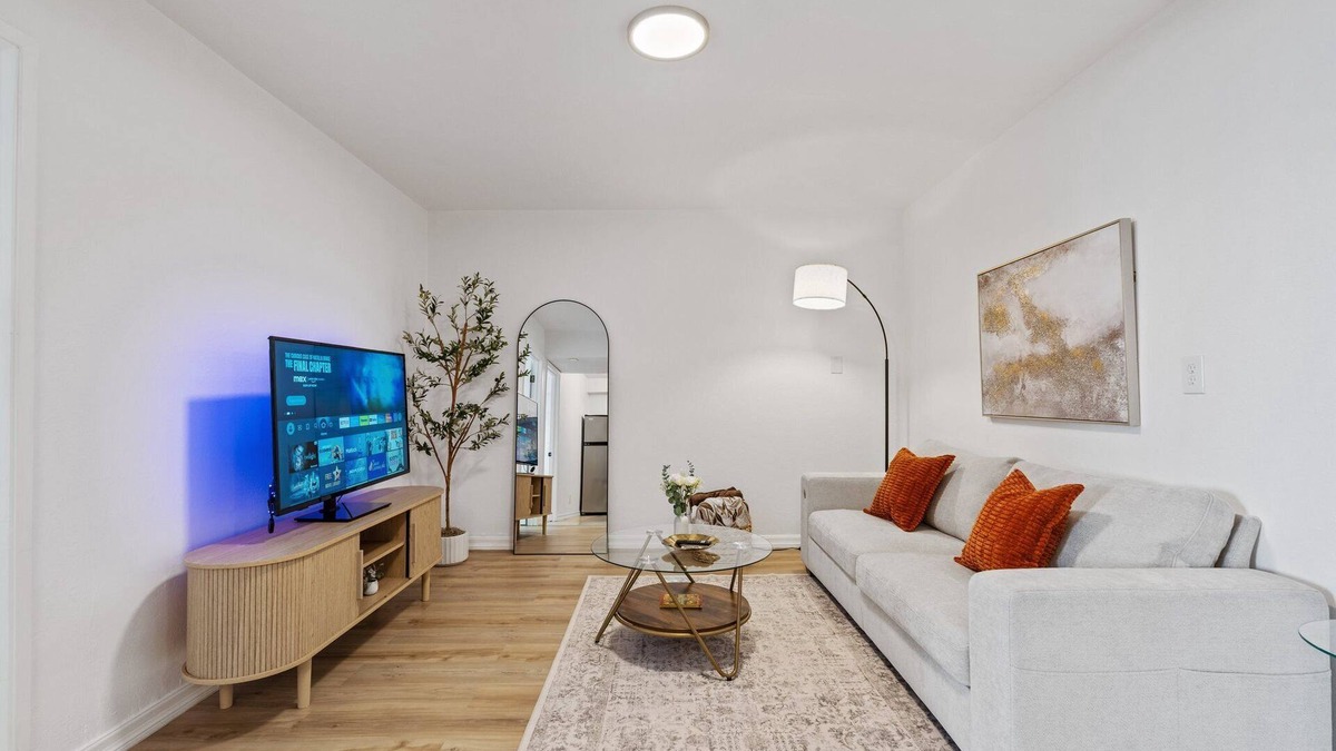 Mission Terrace House | Charming 2-bedroom house with private backyard in San Francisco