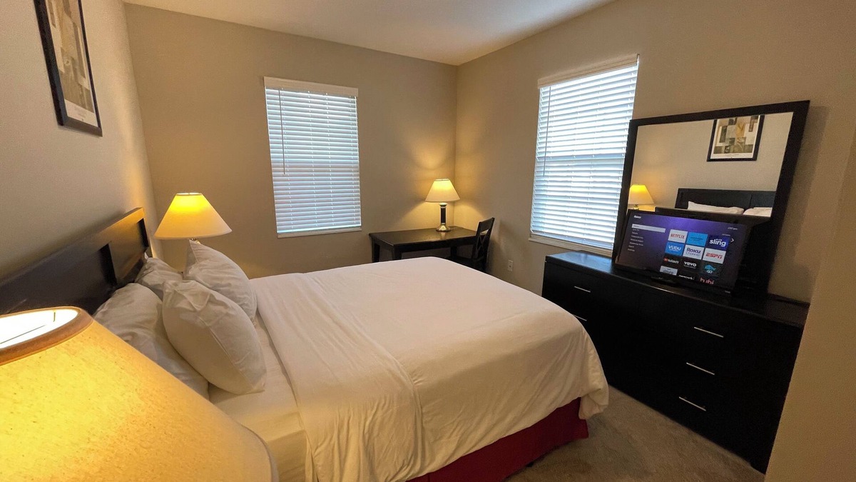Marysville Apartment | Charming 2-bedroom apartment in delightful Marysville with WiFi, Roku TV!