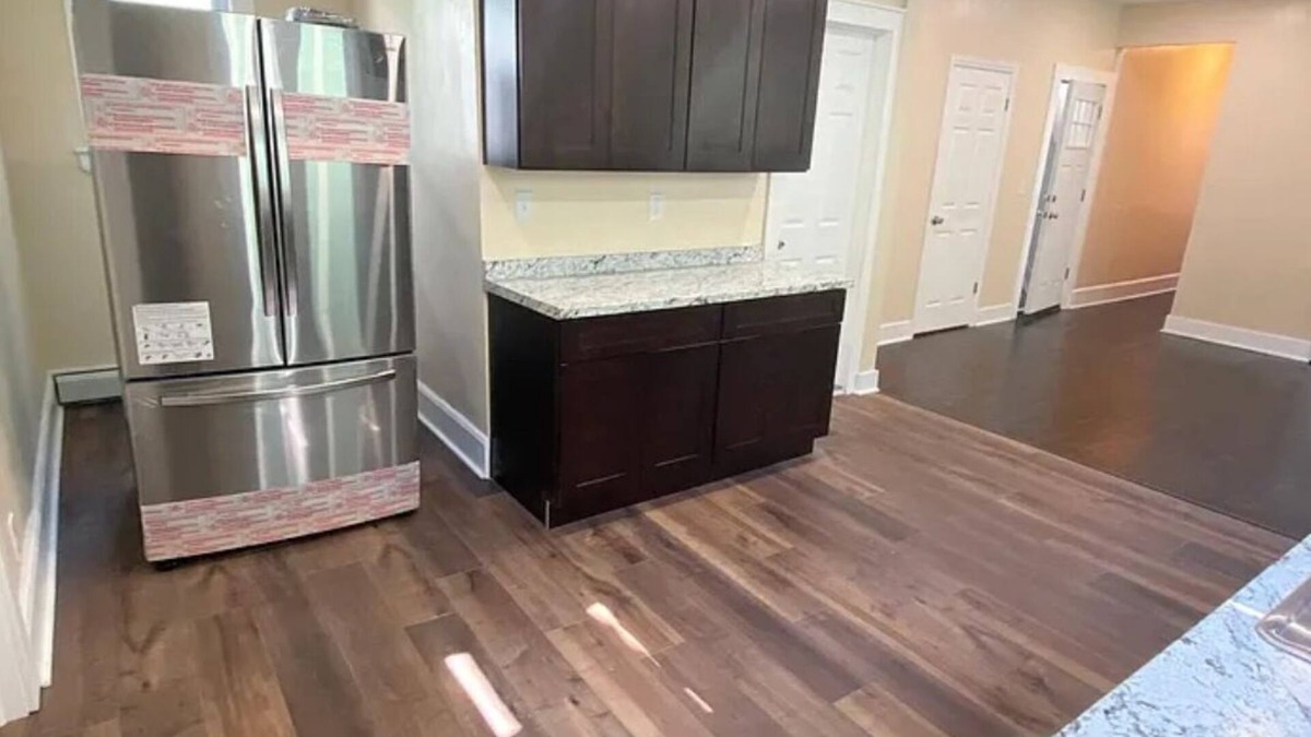 Lower Vailsburg Apartment | Charming 2-bedroom apartment in Irvington with WiFi