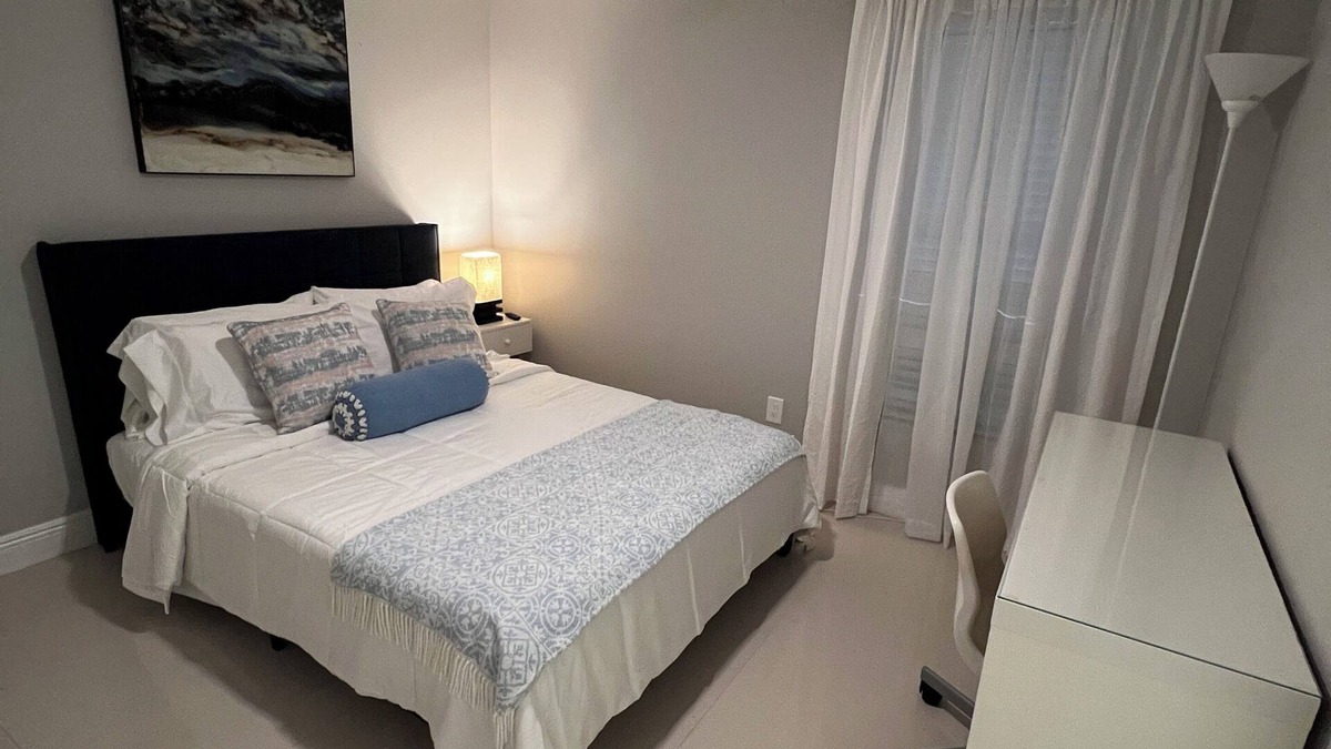 Orlando Apartment | Charming 2-bedroom apartment with WiFi, AC in lovely Orlando