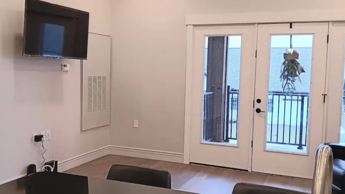 London Apartment | Charming 2 bedroom apartment with WiFi, fitness room in fabulous London