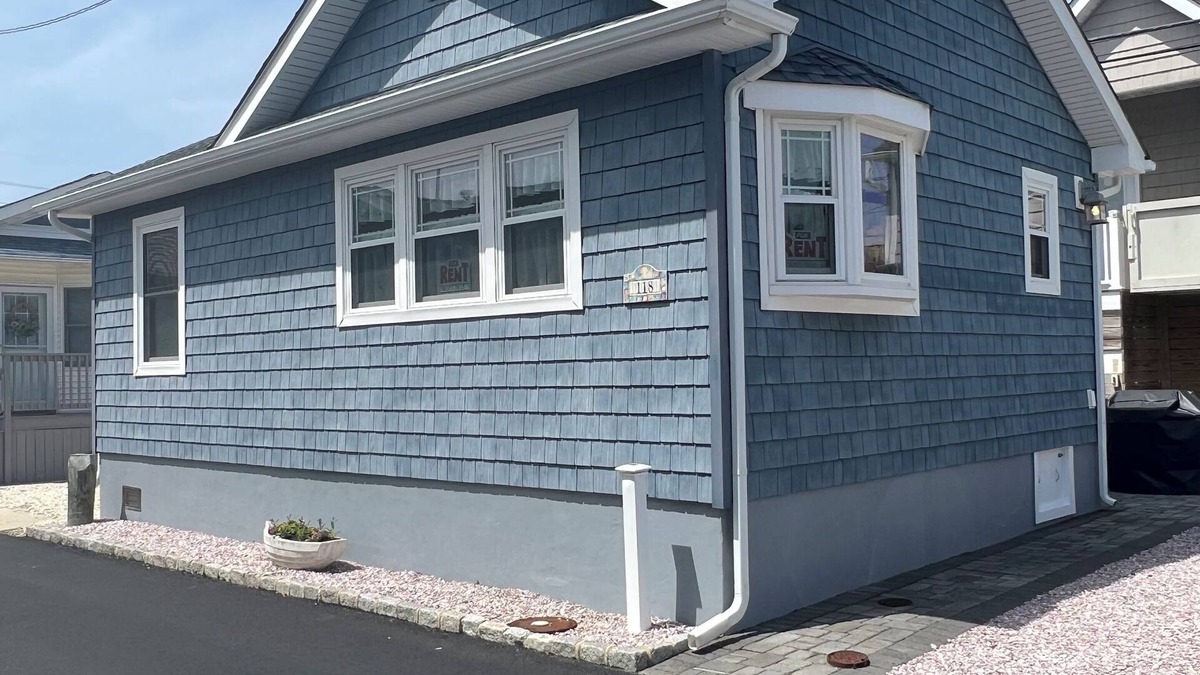 Ocean Beach III Cottage | Charming 2-bedroom cottage with WiFi, AC in Lavallette