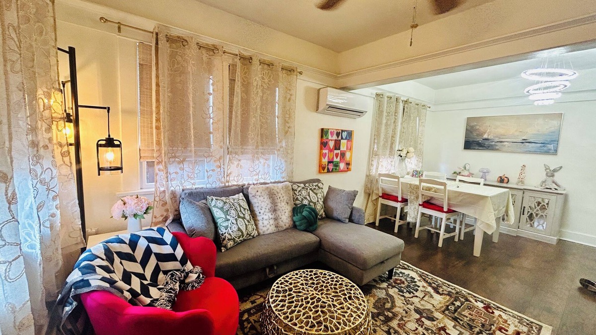 Harbor Cottage | Charming 2-bedroom cottage Beach Nearby