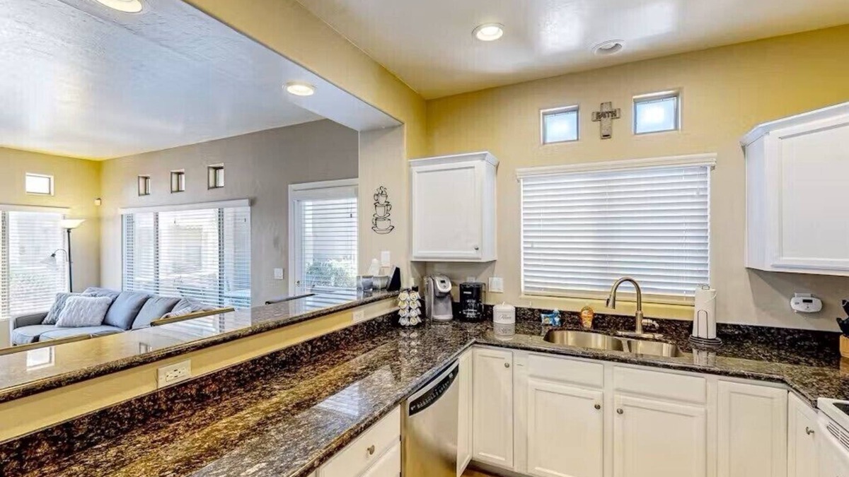 Rancho Vistoso Condo | Charming 2-bedroom condo with AC, WiFi in serene Oro Valley