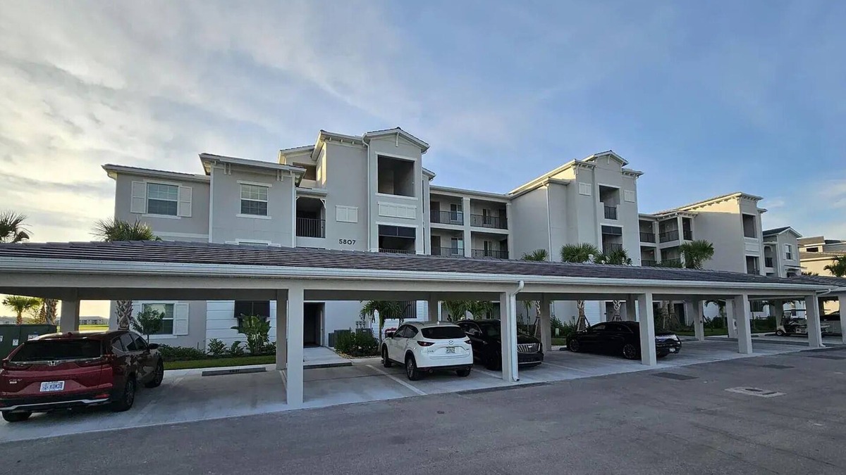 Immokalee Condo | Charming 2-bedroom condo on 4th Floor at The National at Ave Maria