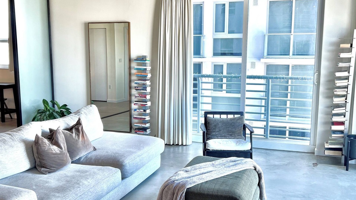 Downtown Miami Condo | Charming 2-bedroom condo with fitness room and pool in Downtown Miami