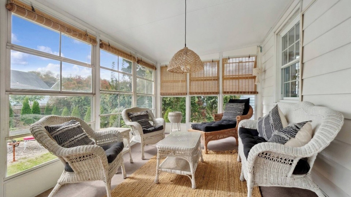 Fishkill Cottage | Charming 2-bedroom cottage in the Hudson Valley, close to Beacon