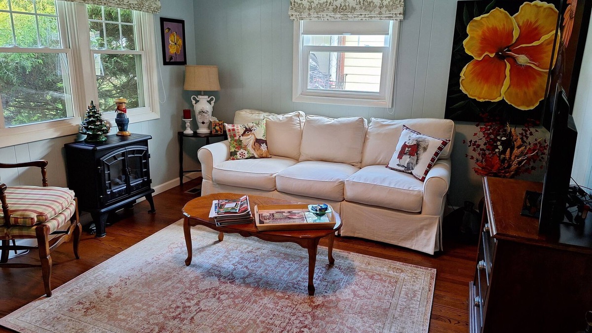 Erwin Cottage | Charming 2-bedroom cottage in serene Erwin with AC, WiFi