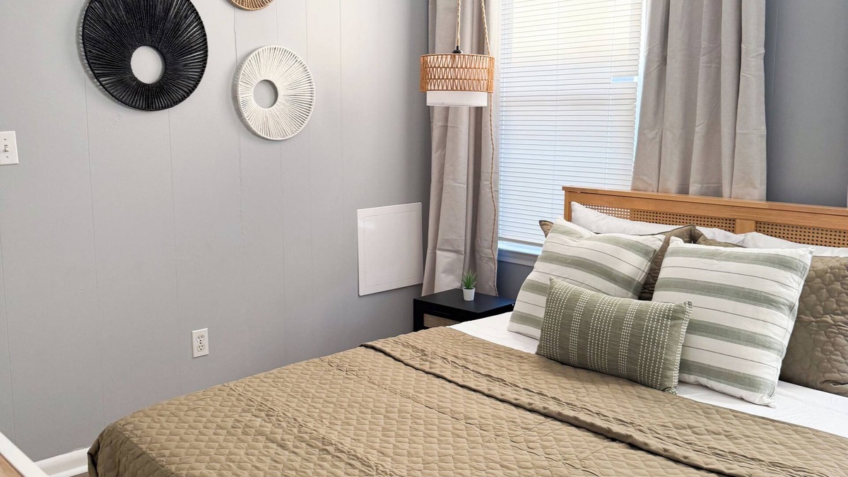 Fairfield House | Charming 2-bedroom house with WiFi, AC in Fairfield