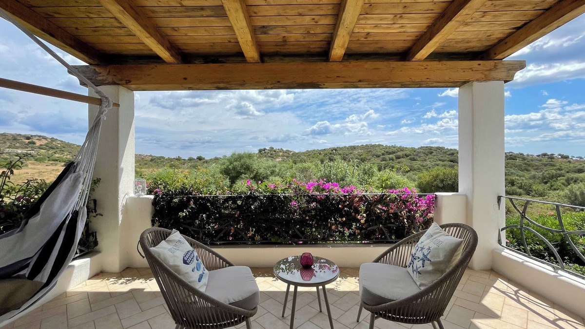 Case Peschiera-Lu Fraili Apartment | Charming 2-bedroom apartment in San Teodoro with AC, WiFi