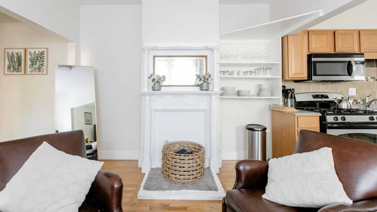 Riverside Apartment | Charming 2 bedroom near Central Square!