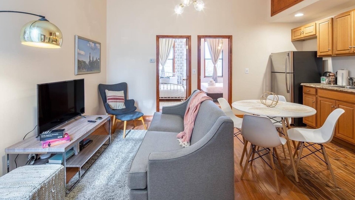 Center City Apartment | Charming 2-bedroom apartment Near Center City with Parking.