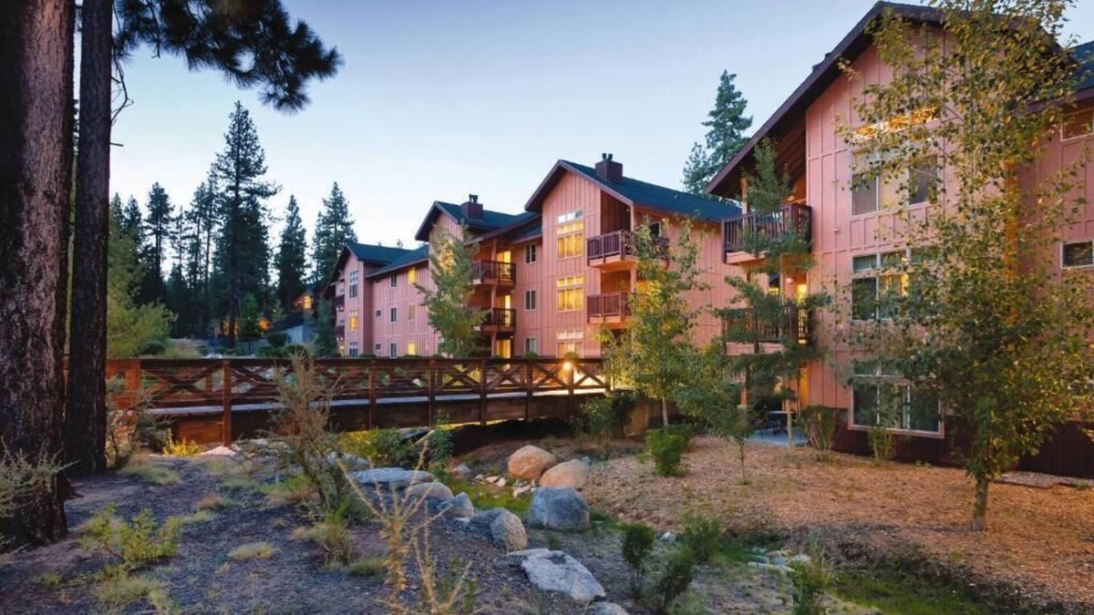 Elk Point Condo | Charming 2-bedroom condo close to ski resort with WiFi in beautiful Zephyr Cove