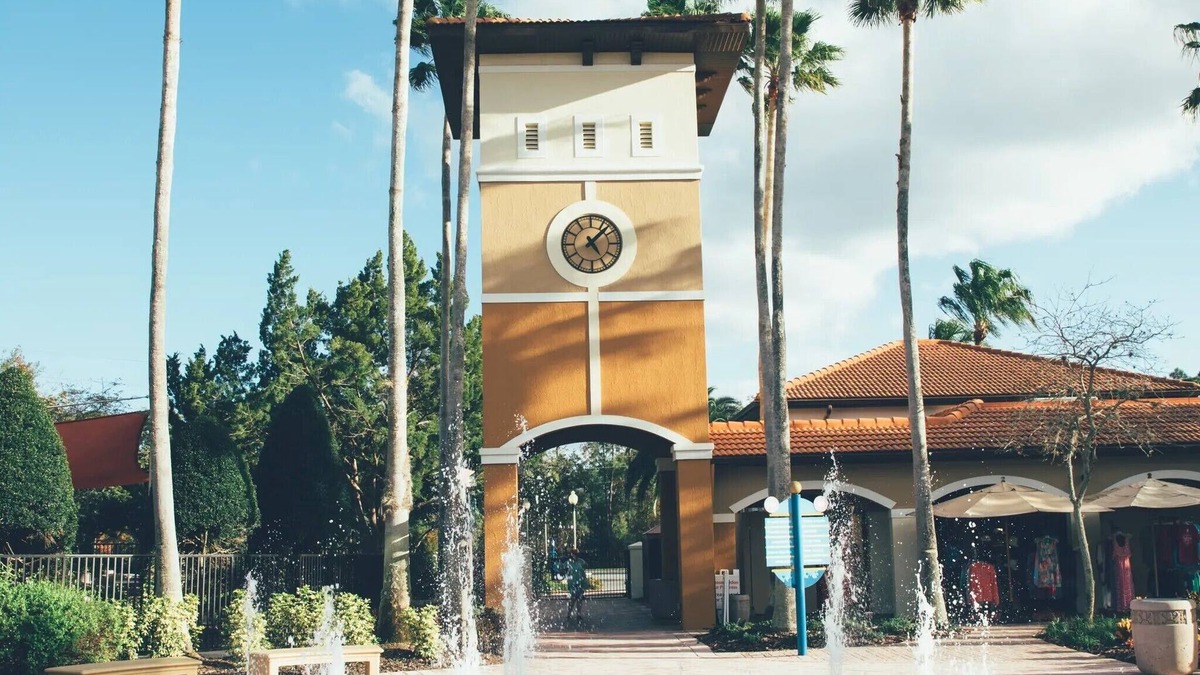 Historic Downtown Kissimmee Villa | Charming 2-bedroom villa in lovely Kissimmee, FL, Orange Lake Resort