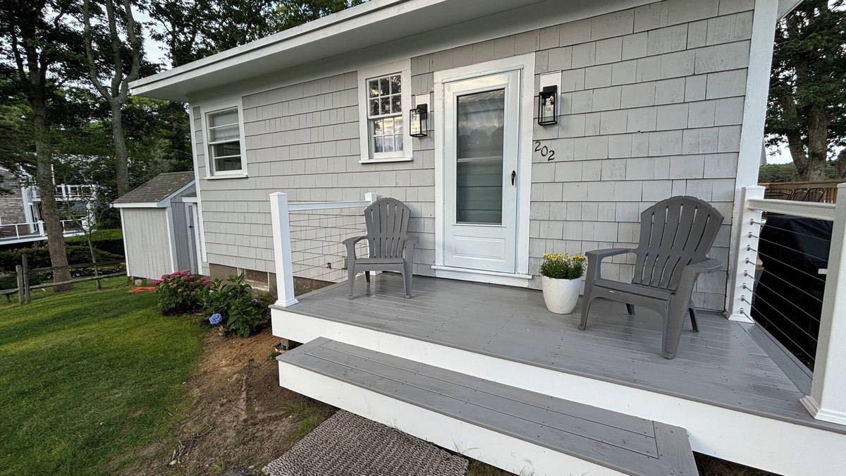 East Falmouth Cottage | Charming 2-bedroom waterfront cottage/Falmouth with SPECTACULAR views AC, WiFi